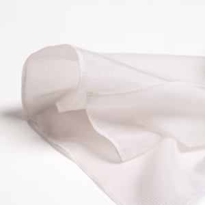 222 Foulard en soie à rayures