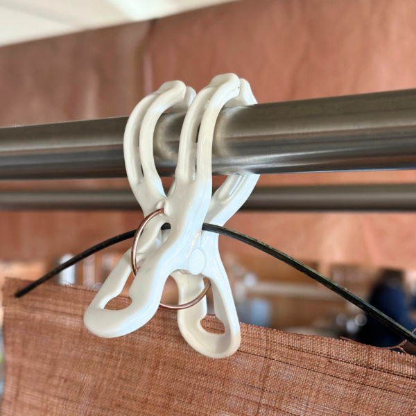 Grosse pince en plastique en lot de 5 pcs Grosse pince en plastique en lot de 5 pcs